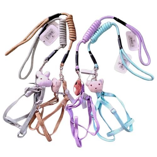 arnes con correa para perros pequeños ecuador pechera para gatos con tira quito guayaquil arnes antitirones para cachorros con peluche pechera ajustable para michis y perros toy conjunto de arnes y correa para chihuahua pomerania pechera liviana para cachorros cuenca ambato arnes de paseo para mascotas pequeñas ecuador accesorios para perros pequeños guayaquil
